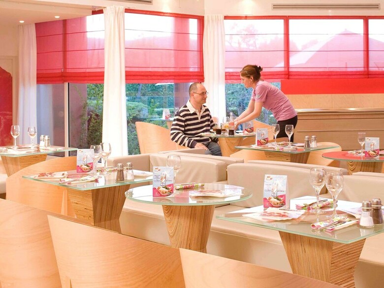 Hotel Ibis Budget Aubenas