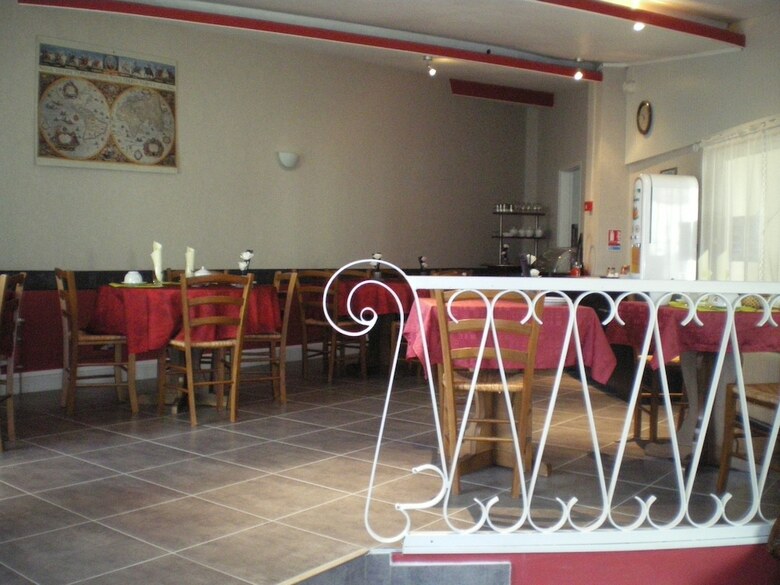 Hotel H�tel Le Ronchamp