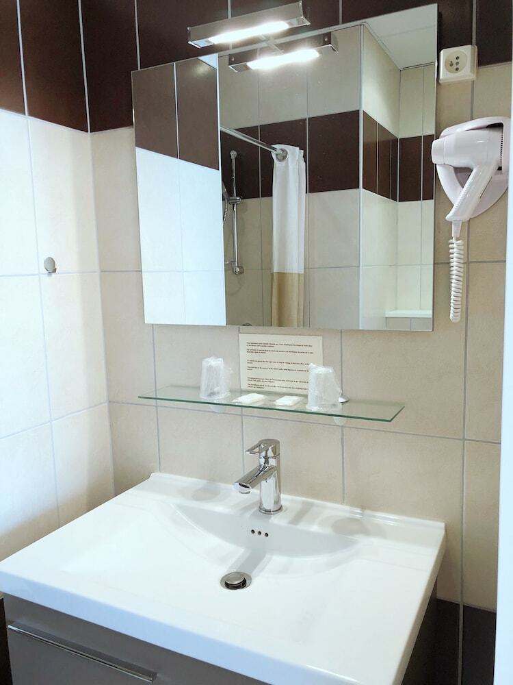 Hotel H�tel Le Ronchamp