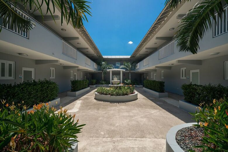 Costa Bahia Hotel & Convention Center