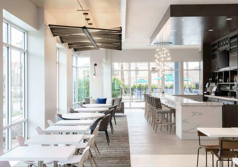 Hotel Hyatt Place Sandestin At Grand Boulevard