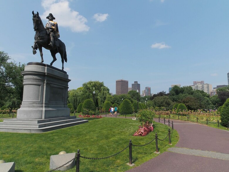 Exceptional Two Bedroom Apartment - Back Bay, Boston