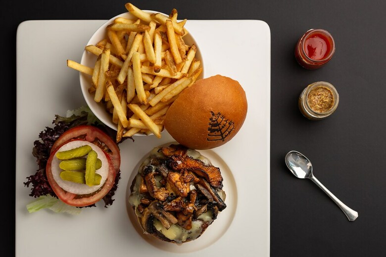 Four Seasons Hotel Beirut