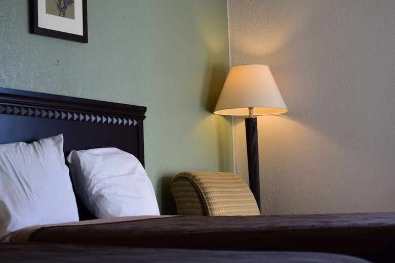 Motel Stay Inn And Suites