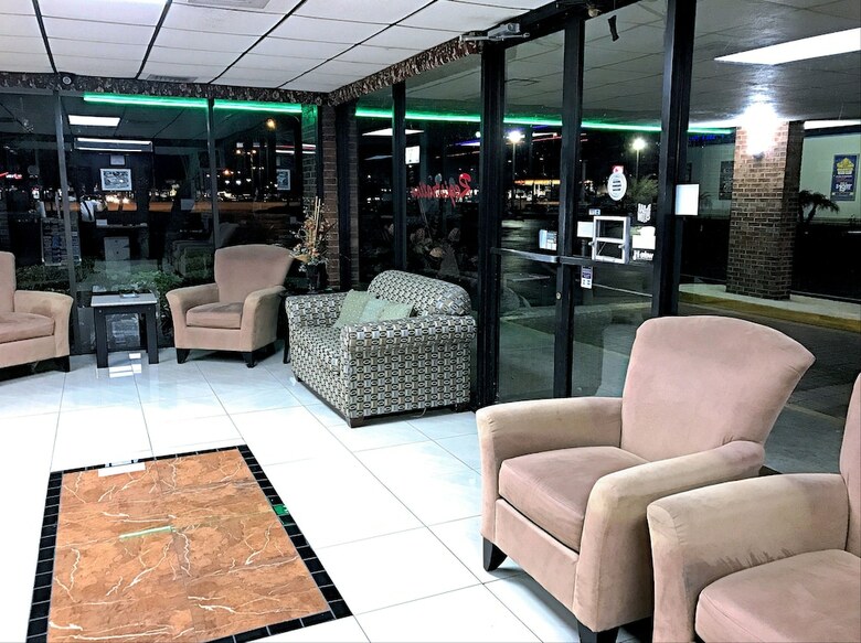 Motel Stay Inn And Suites