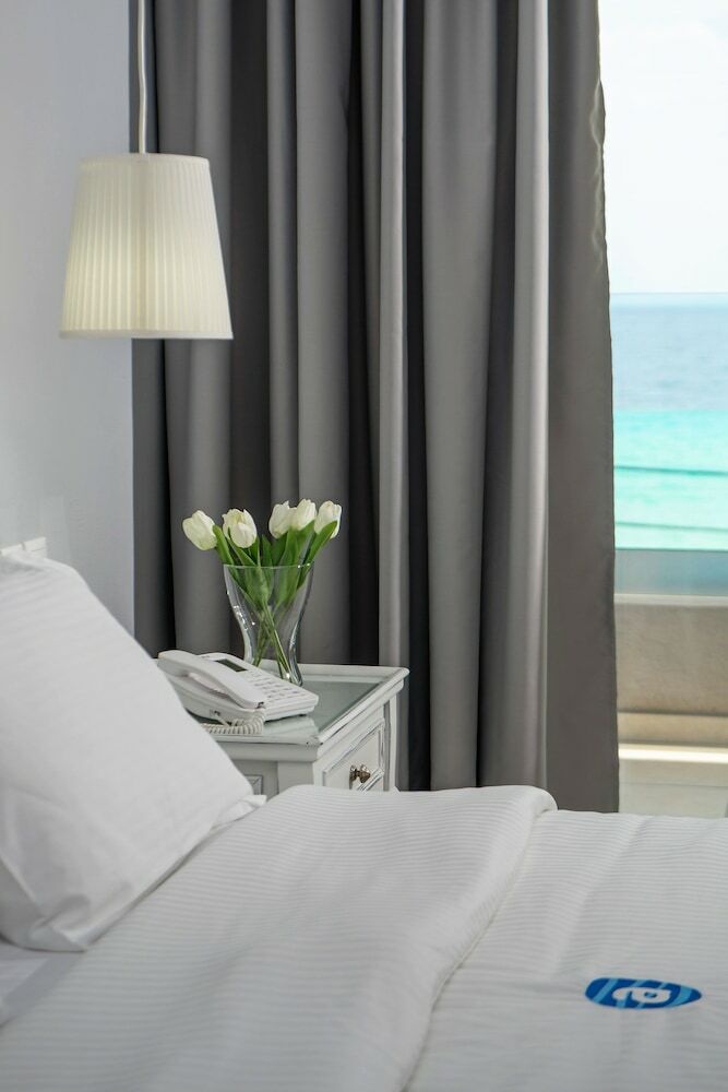 Hotel Antigoni Beach Resort