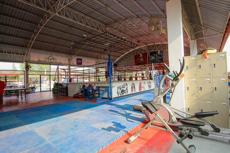 Hotel Cong Carter Muay Thai Camp