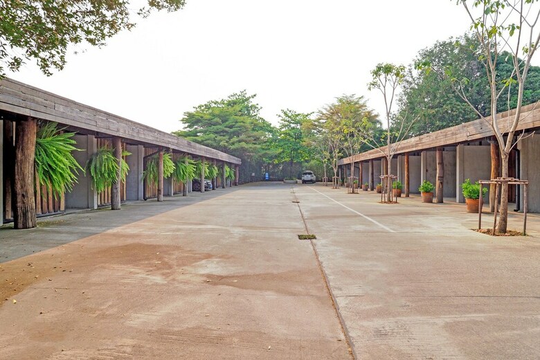 Hotel Oyo 787 Ngeeb Bed & Breakfast