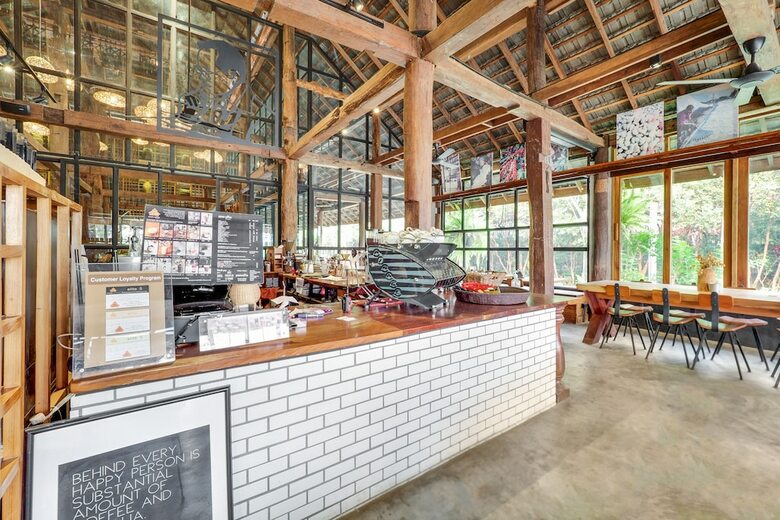 Hotel Oyo 787 Ngeeb Bed & Breakfast