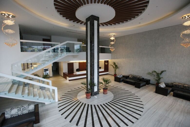 Hotel Mangal City
