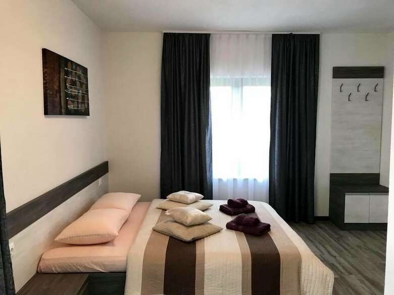 Hotel Guest House Klanfar