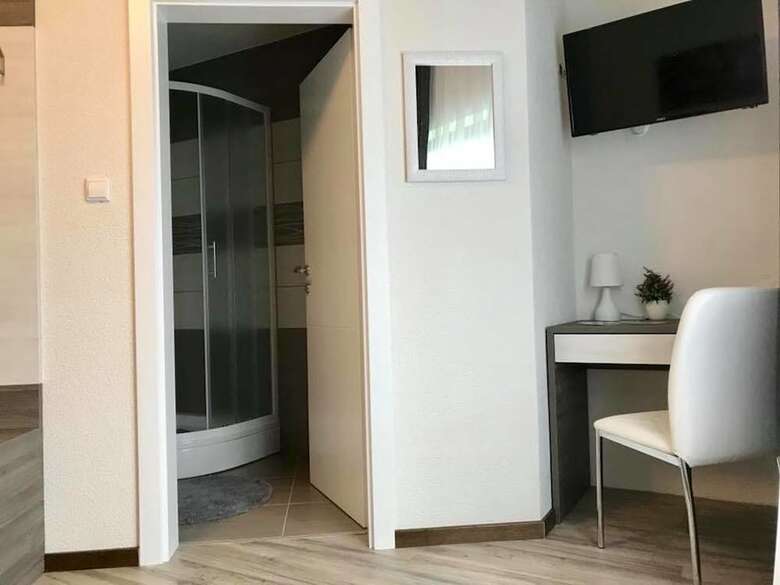 Hotel Guest House Klanfar