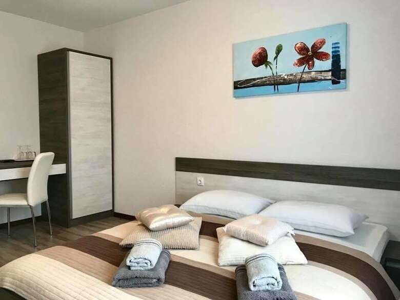 Hotel Guest House Klanfar