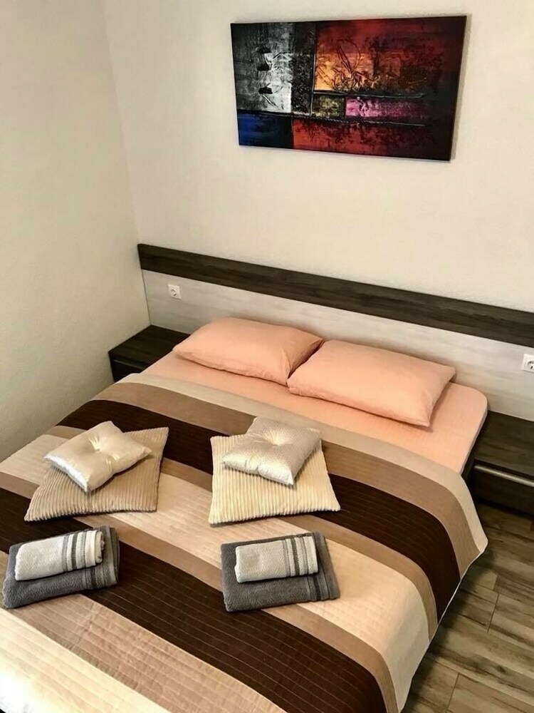 Hotel Guest House Klanfar