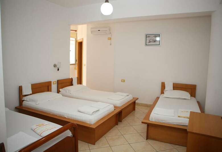 Hotel Alpine