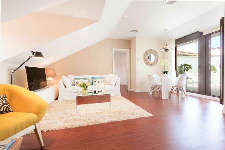 Home Club San Joaqu�n Apartments