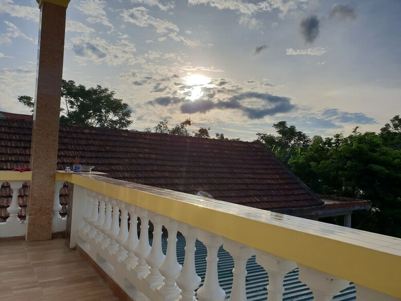 Hostal Tarzan's Homestay - Hostel