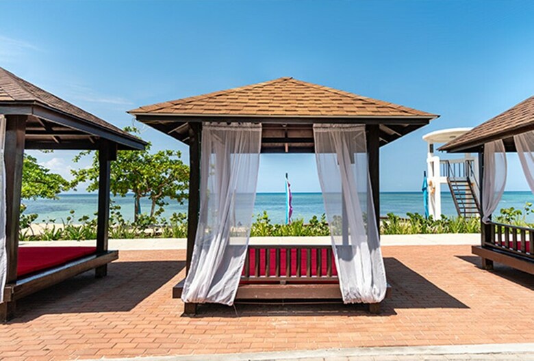 Hotel Crusoe Cabins