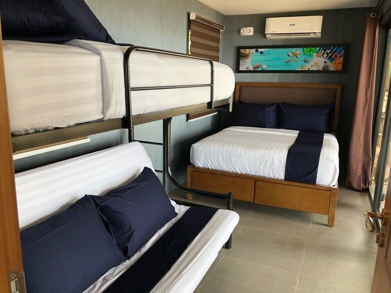 Hotel Crusoe Cabins