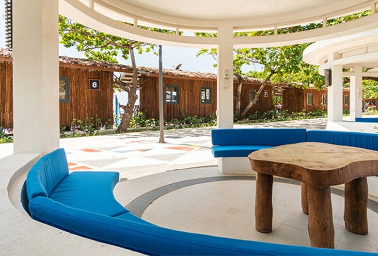 Hotel Crusoe Cabins