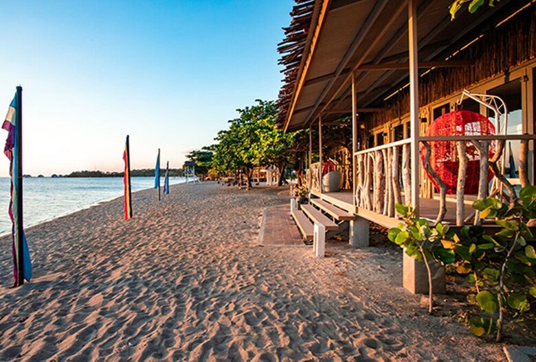 Hotel Crusoe Cabins