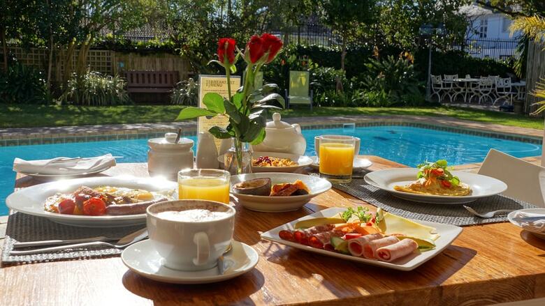 Hotel Wild Olive Guest House