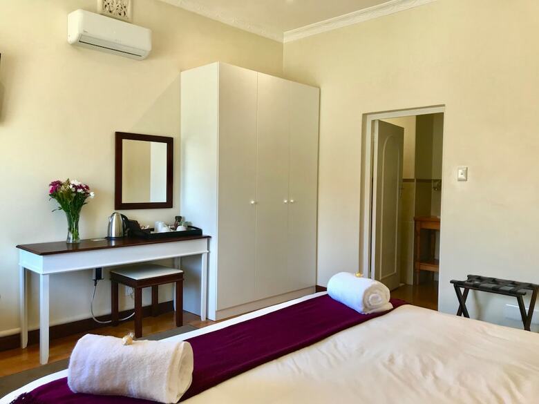 Hotel Sundown Manor Guest House