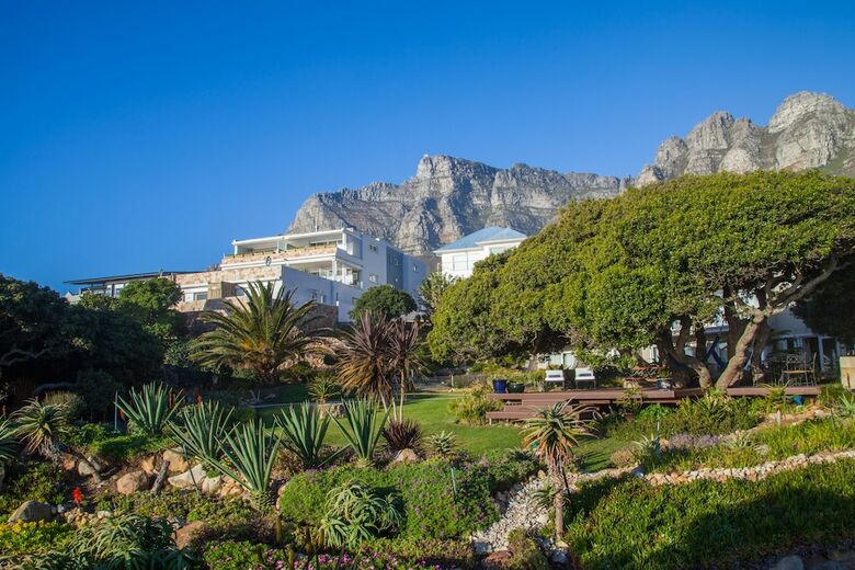 Hotel Ocean View House