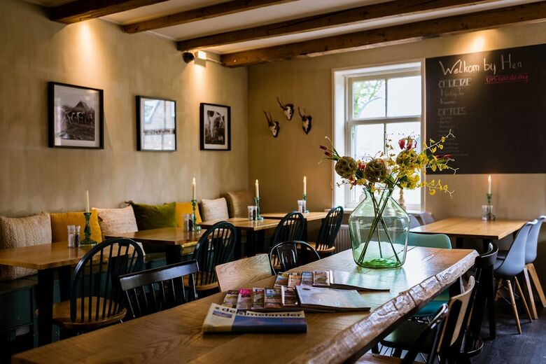 Hotel Bij Hen Op Ameland