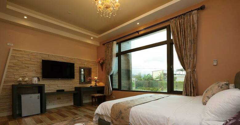 Hotel Jifun Flower Meanings
