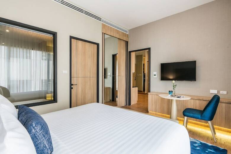 Hotel The Key Premier Sukhumvit By Compass Hospitality