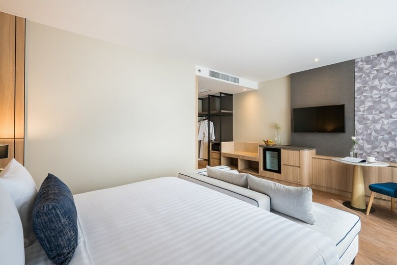 Hotel The Key Premier Sukhumvit By Compass Hospitality