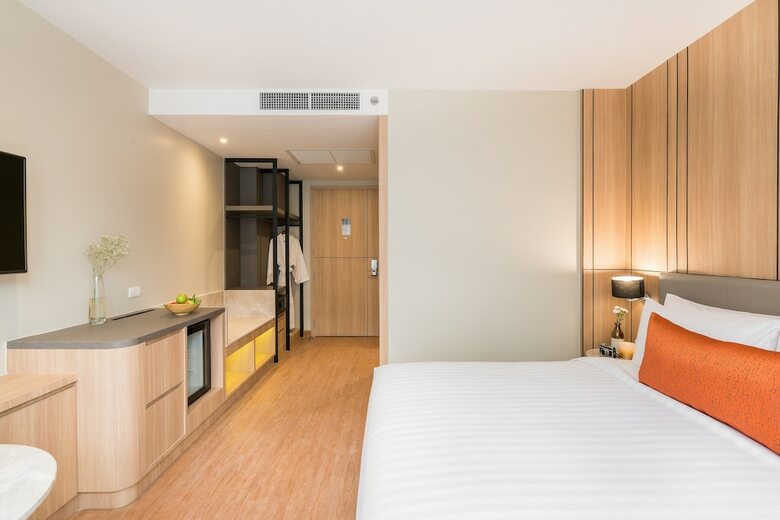 Hotel The Key Premier Sukhumvit By Compass Hospitality