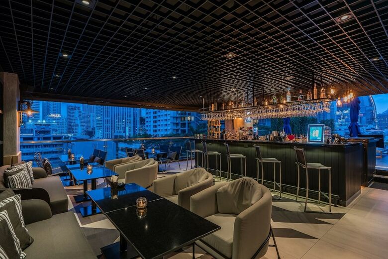 Hotel The Key Premier Sukhumvit By Compass Hospitality