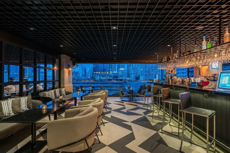 Hotel The Key Premier Sukhumvit By Compass Hospitality