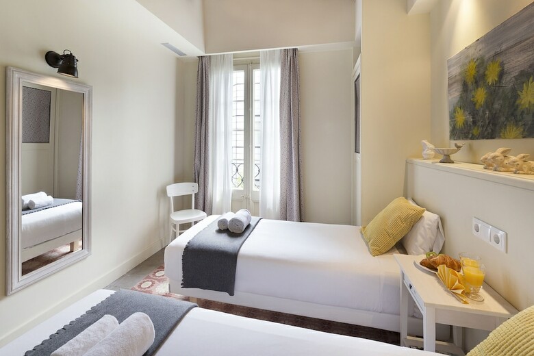 Habitat Apartments Alaia