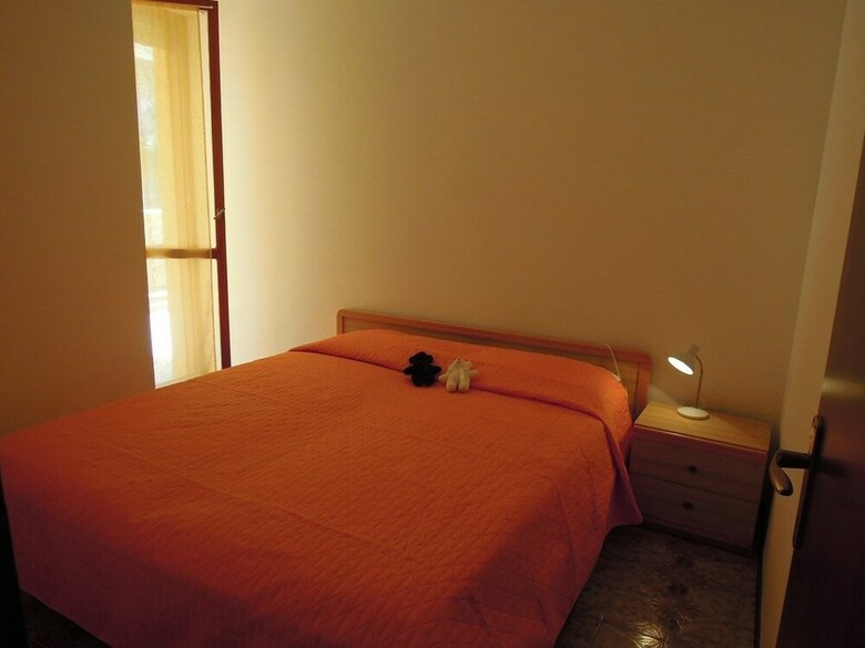 Apartamento Condominio Carina
