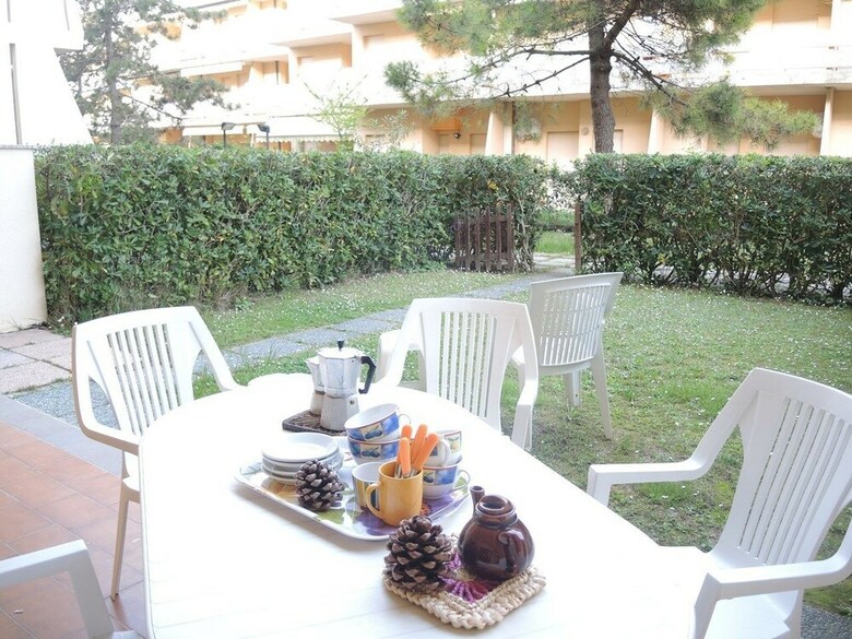 Apartamento Condominio Carina