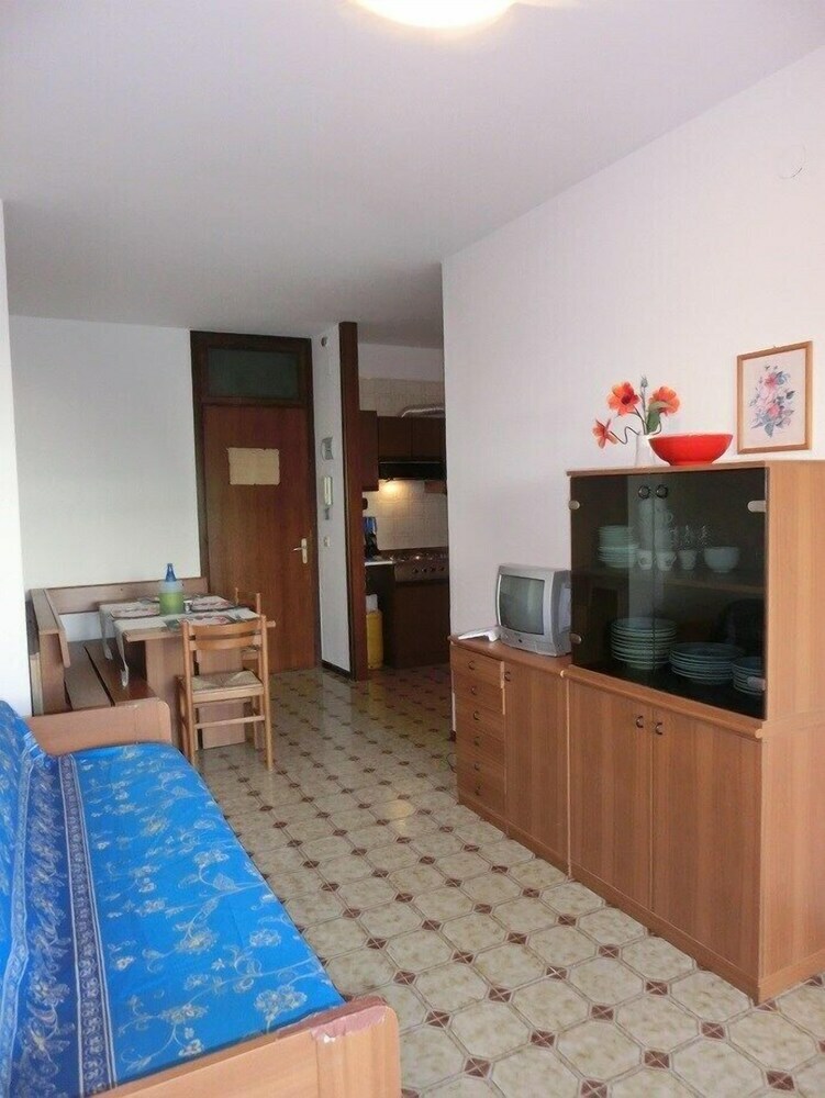Apartamento Condominio Carina