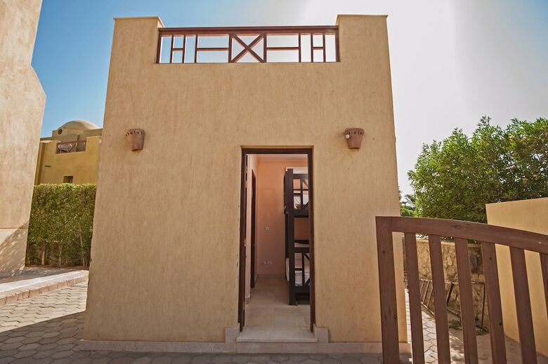 Villa In El Gouna With Pool