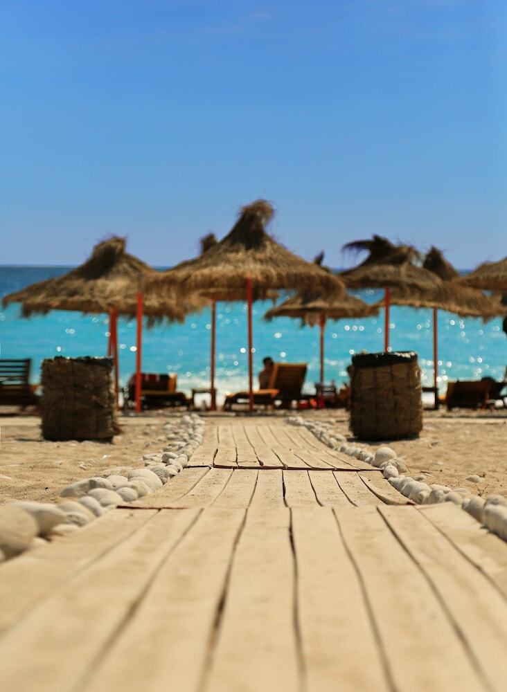 Hotel Drymades Resort