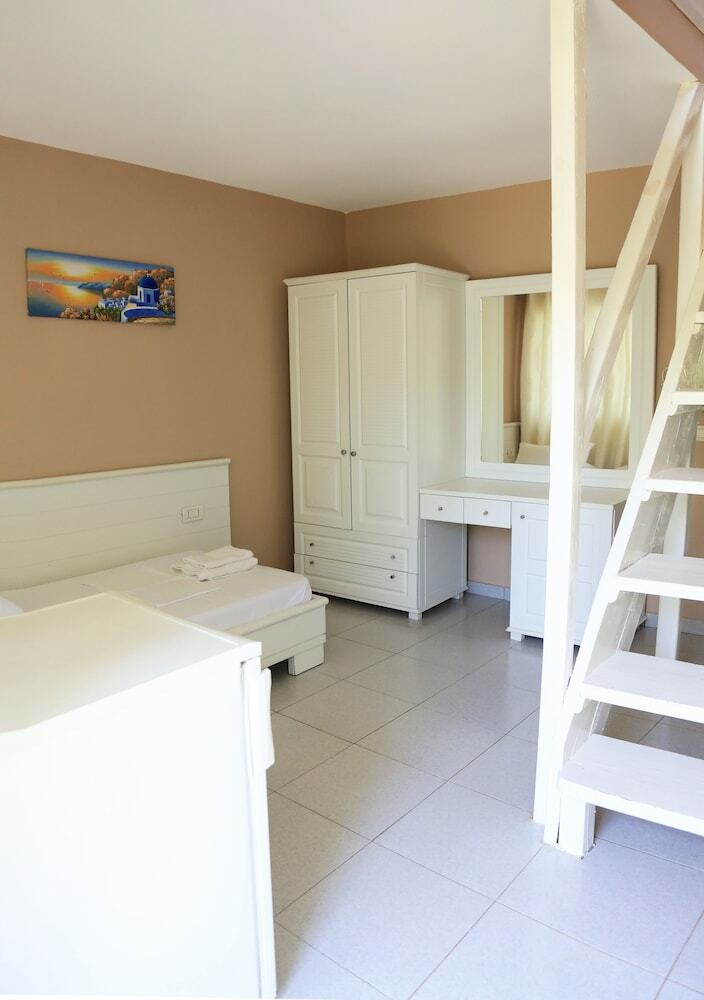 Hotel Drymades Resort