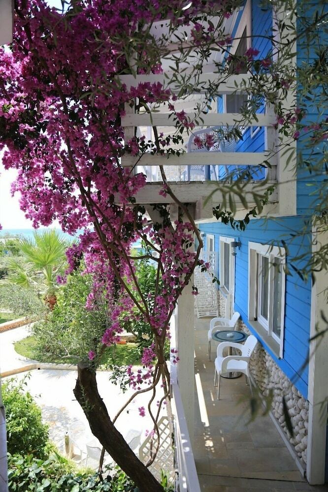 Hotel Drymades Resort