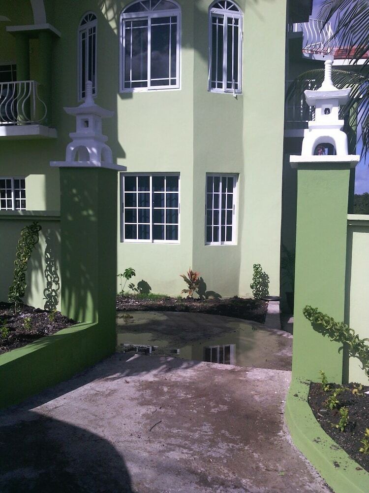 Apartamentos Las Fuentes
