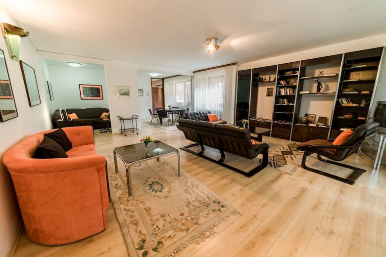 Hotel Guest House Pasha