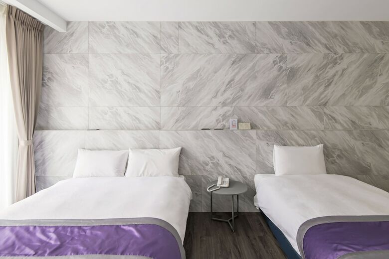 Hotel Hsr Hesper - Taichung
