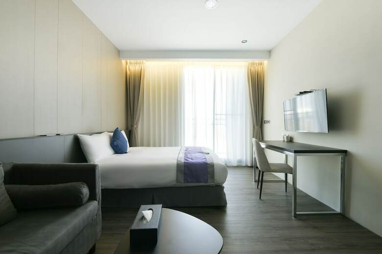 Hotel Hsr Hesper - Taichung