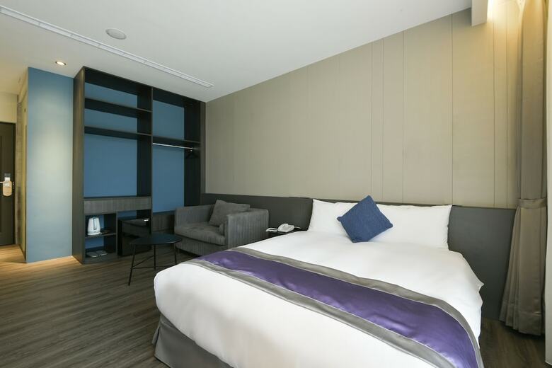 Hotel Hsr Hesper - Taichung