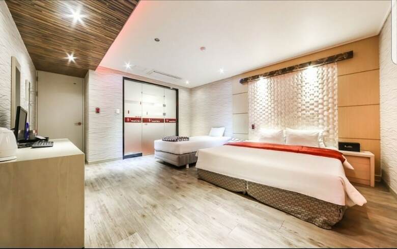 Hotel Madoka