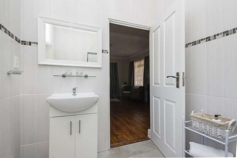 Hotel Walmer Villiers Self Catering